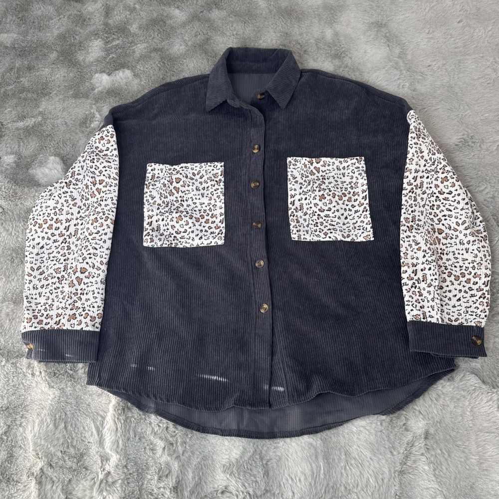 Silver Fox Corduroy Feel Cheetah Leopard Blouse Size Medium-0559